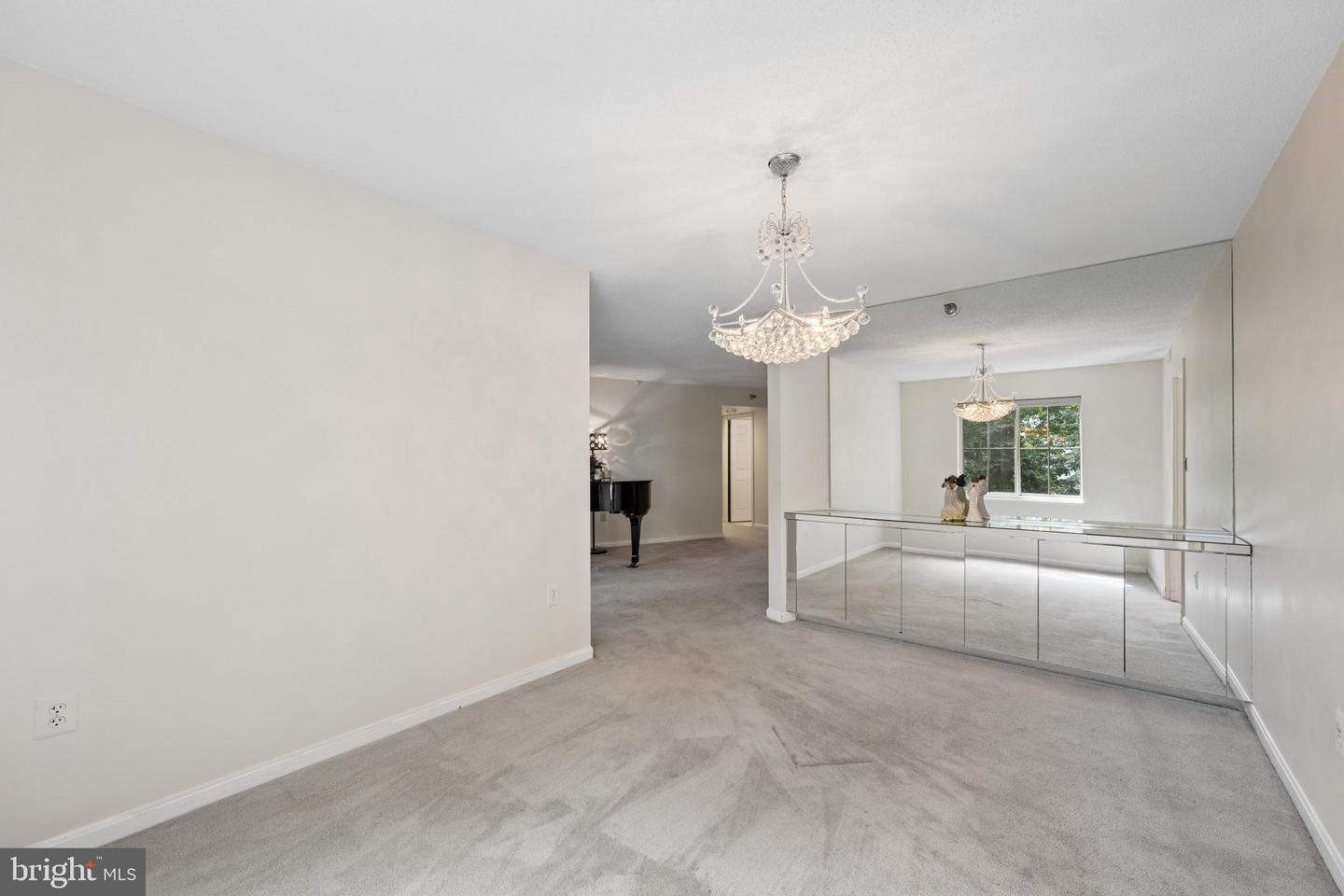 14800 Pennfield Cir #301 Property Photo 16
