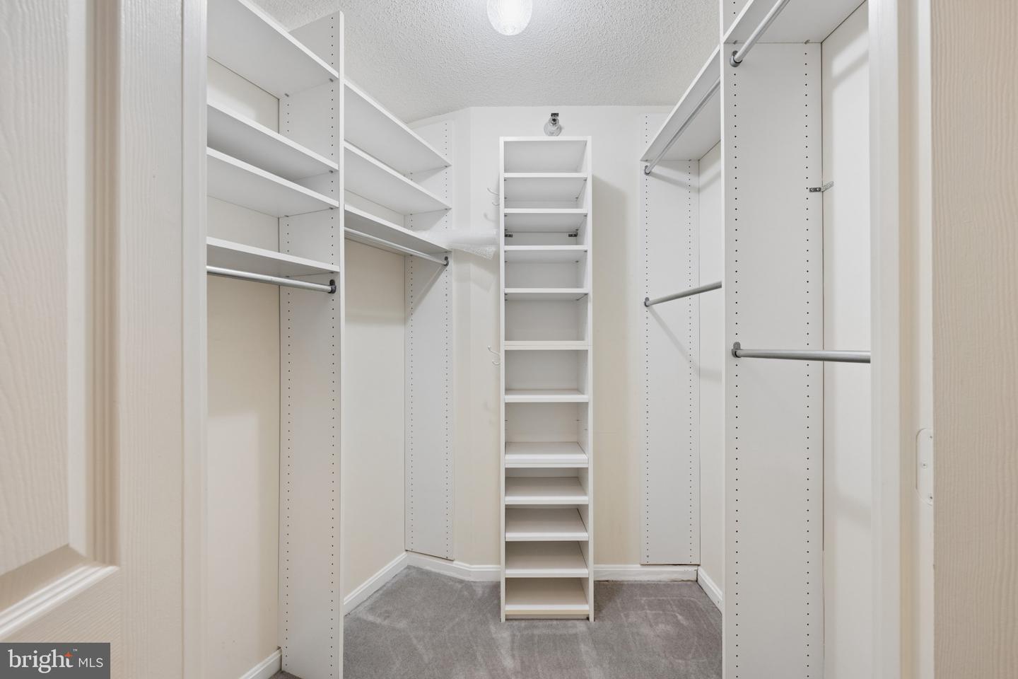 14800 Pennfield Cir #301 Property Photo 21
