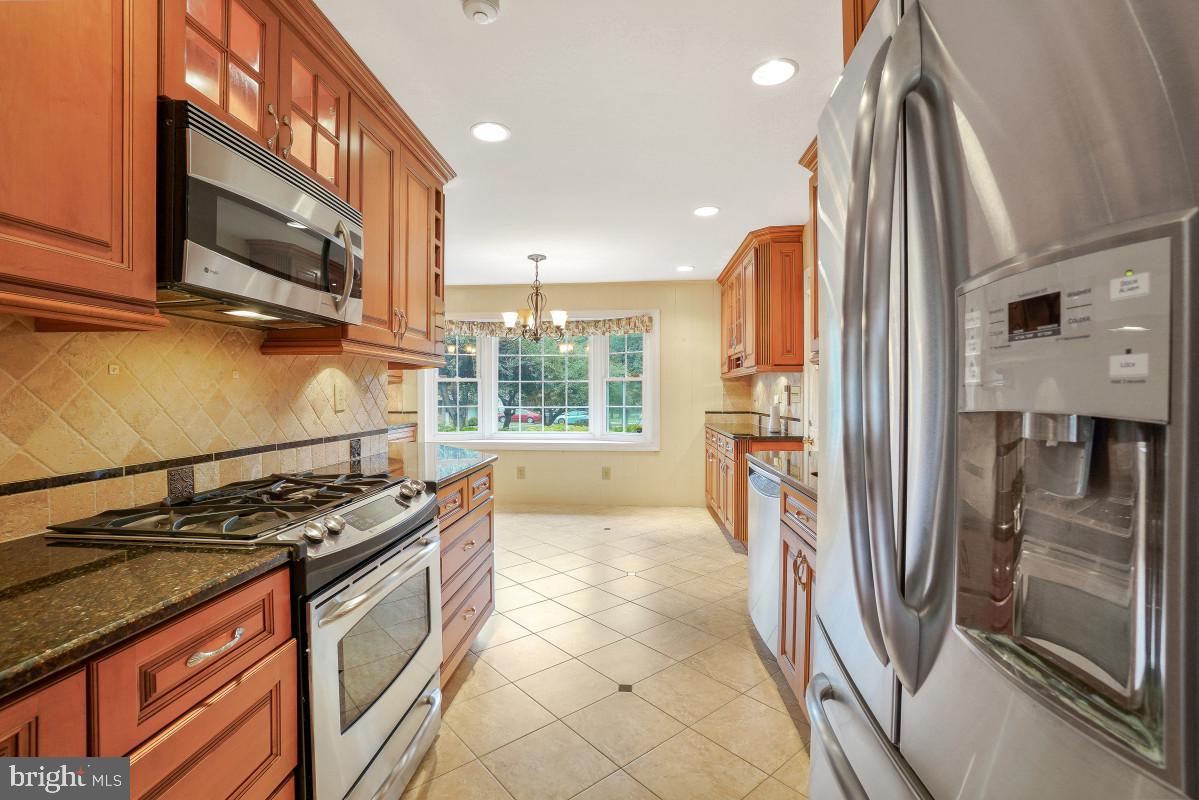 790 Kimberly Ct W Property Photo 13