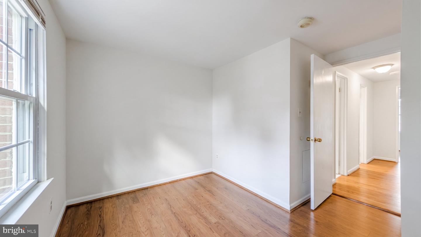 12140 Bentridge Pl Property Photo 9