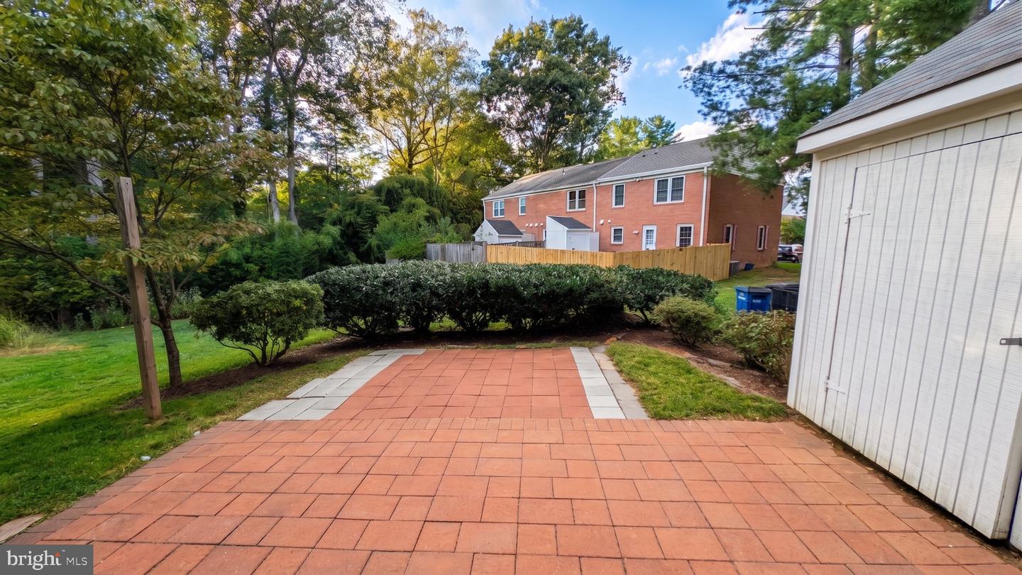 12140 Bentridge Pl Property Photo 16