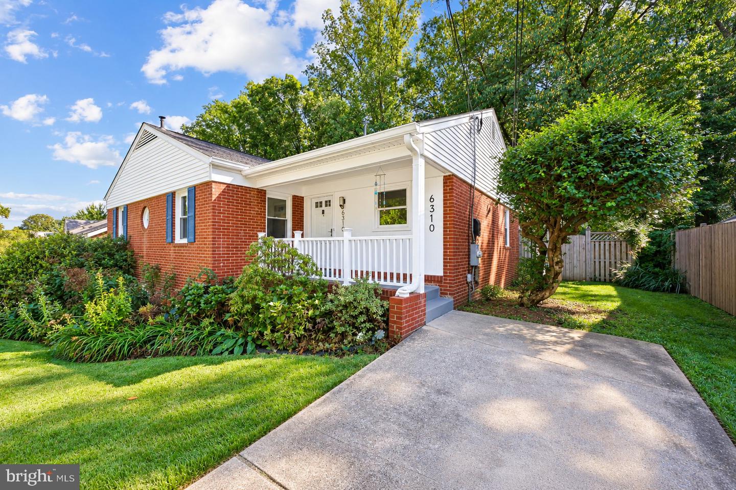 6310 TULSA LN Property Photo 1