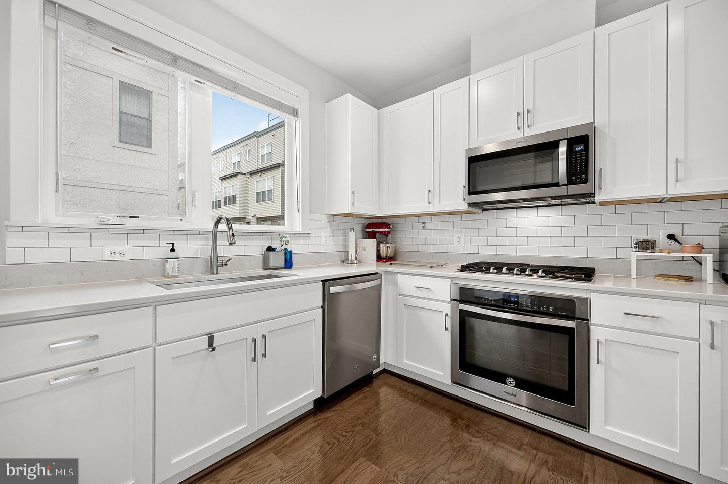 8087 Red Hook St Property Photo 13