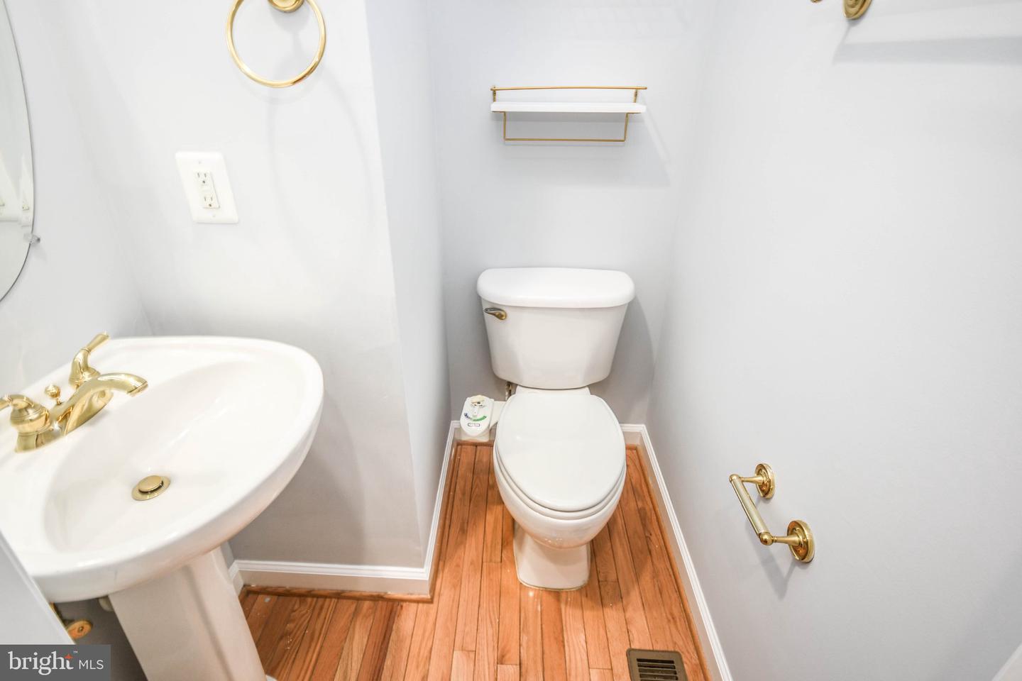 1303 Cameron Hill Ct Property Photo 15
