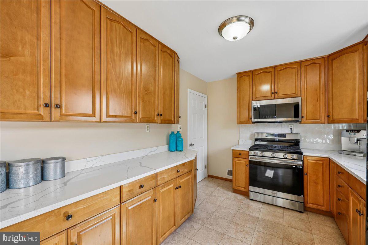 4804 Listra Rd Property Photo 12