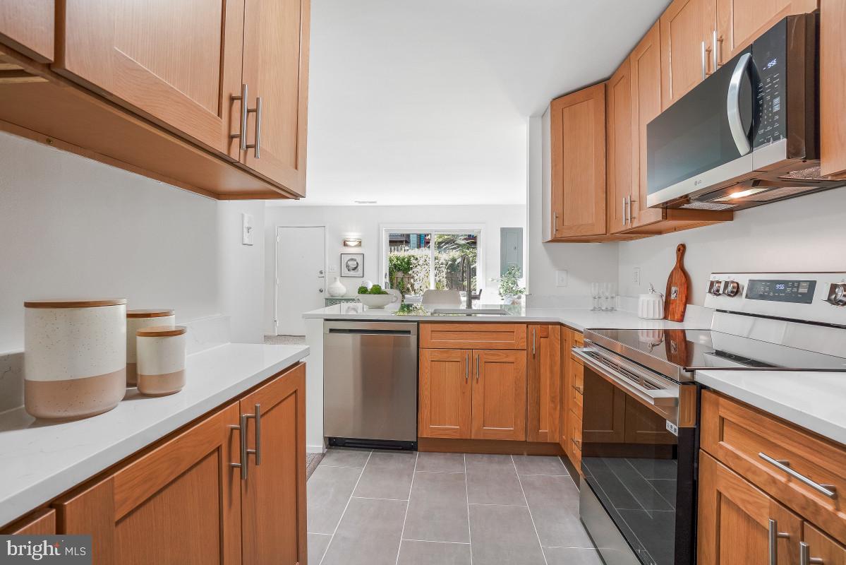 9879 Brookridge Ct Property Photo 12
