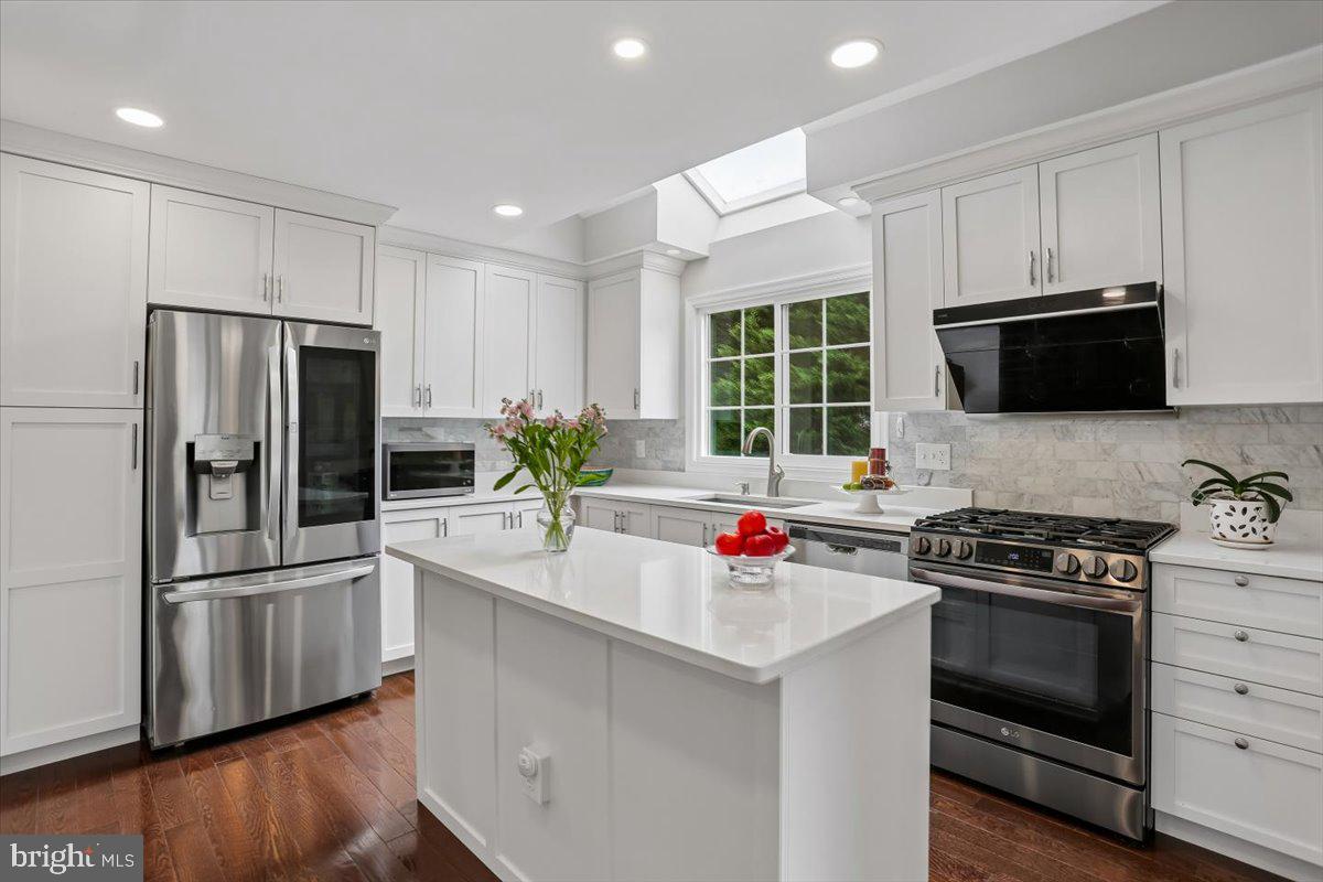 14319 Cartwright Way Property Photo 12