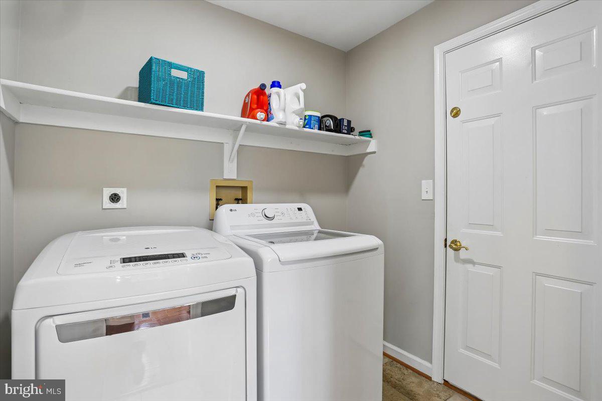 14319 Cartwright Way Property Photo 19