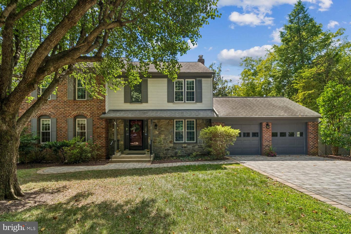 21 YEATMAN CT Property Photo 1