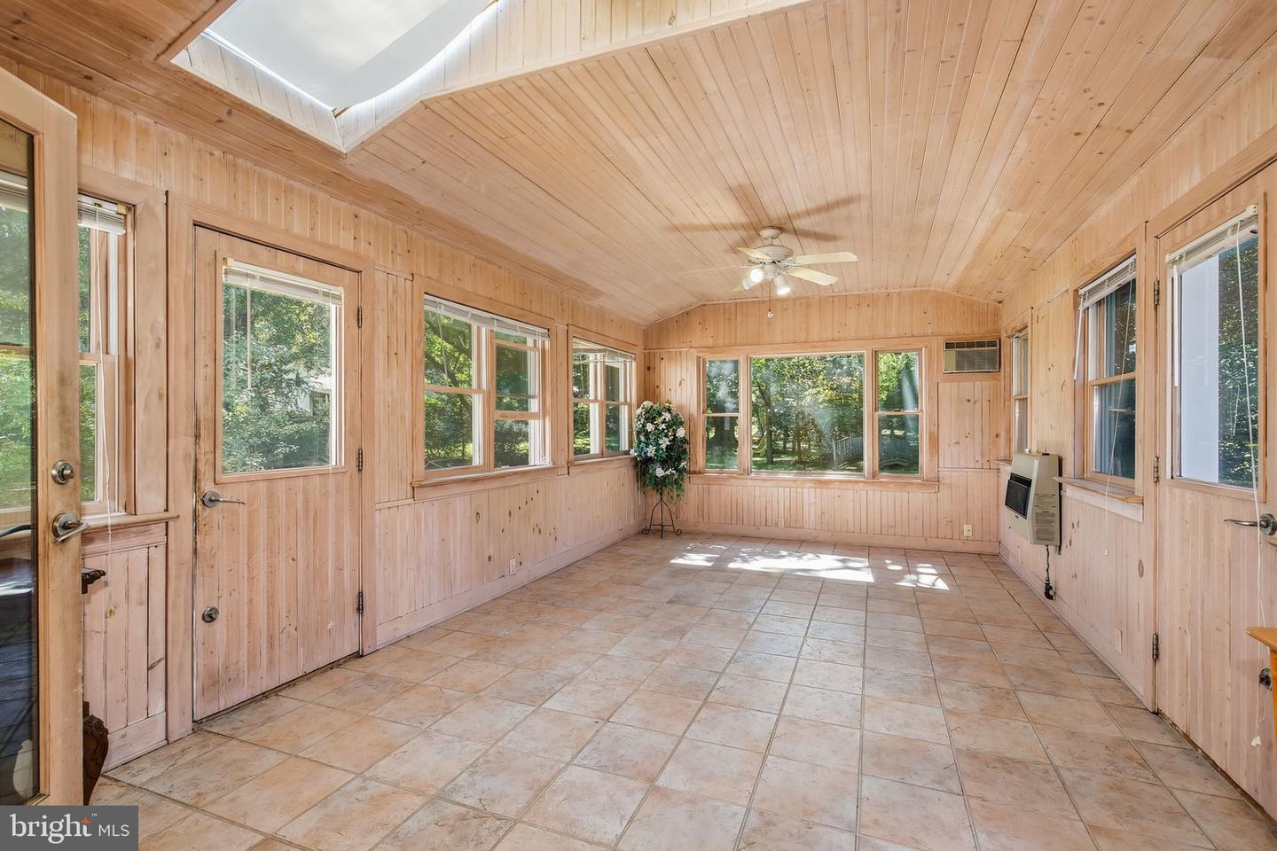 11902 Enid Dr Property Photo 21