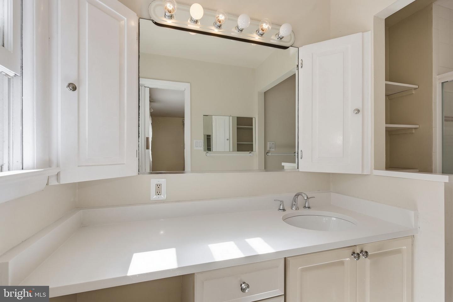 11902 Enid Dr Property Photo 33