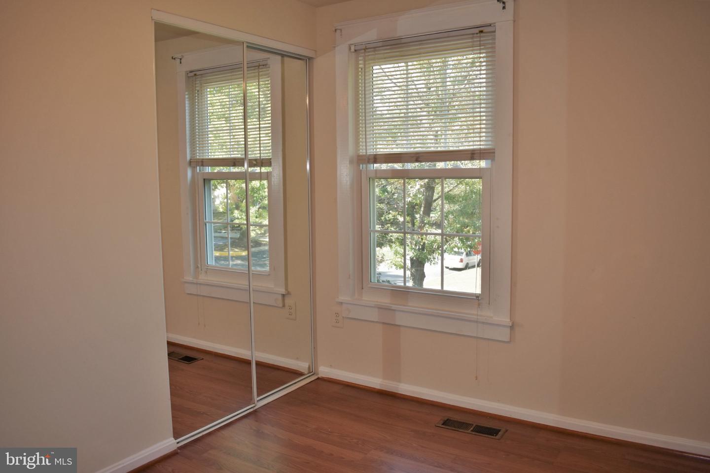 17603 Longview Ln Property Photo 17