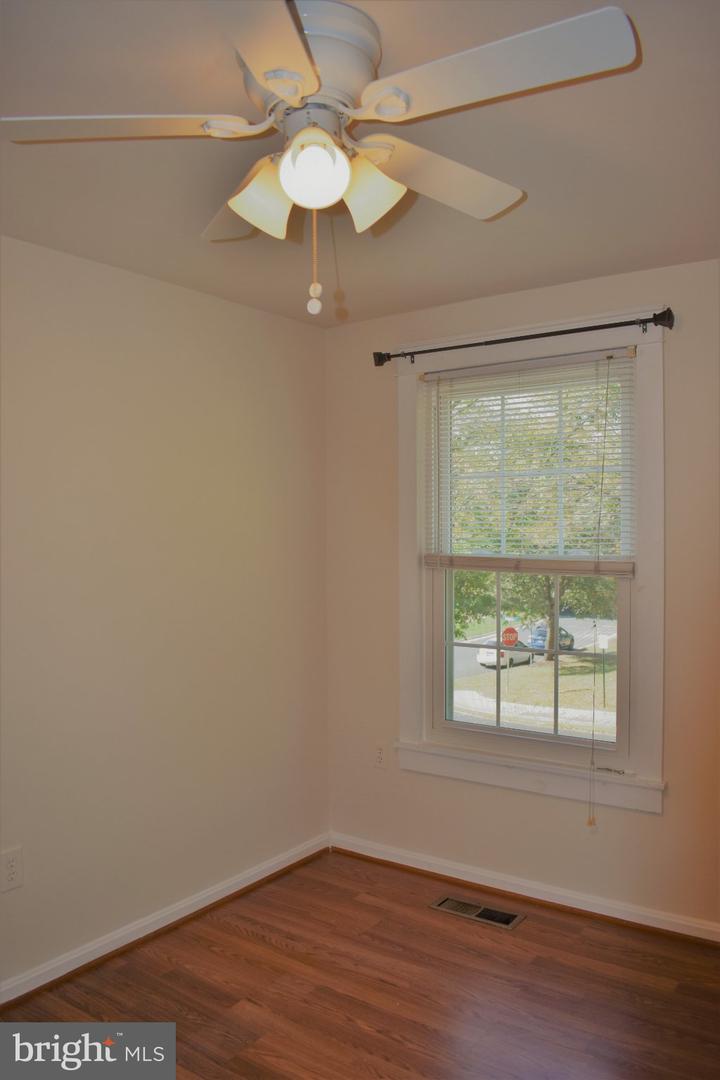 17603 Longview Ln Property Photo 19
