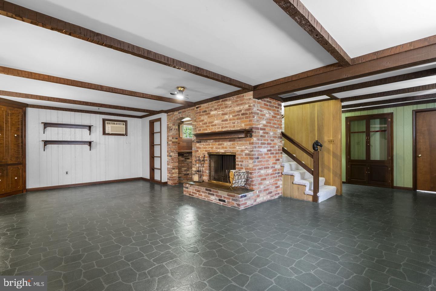 17609 Stoneridge Ct Property Photo 31