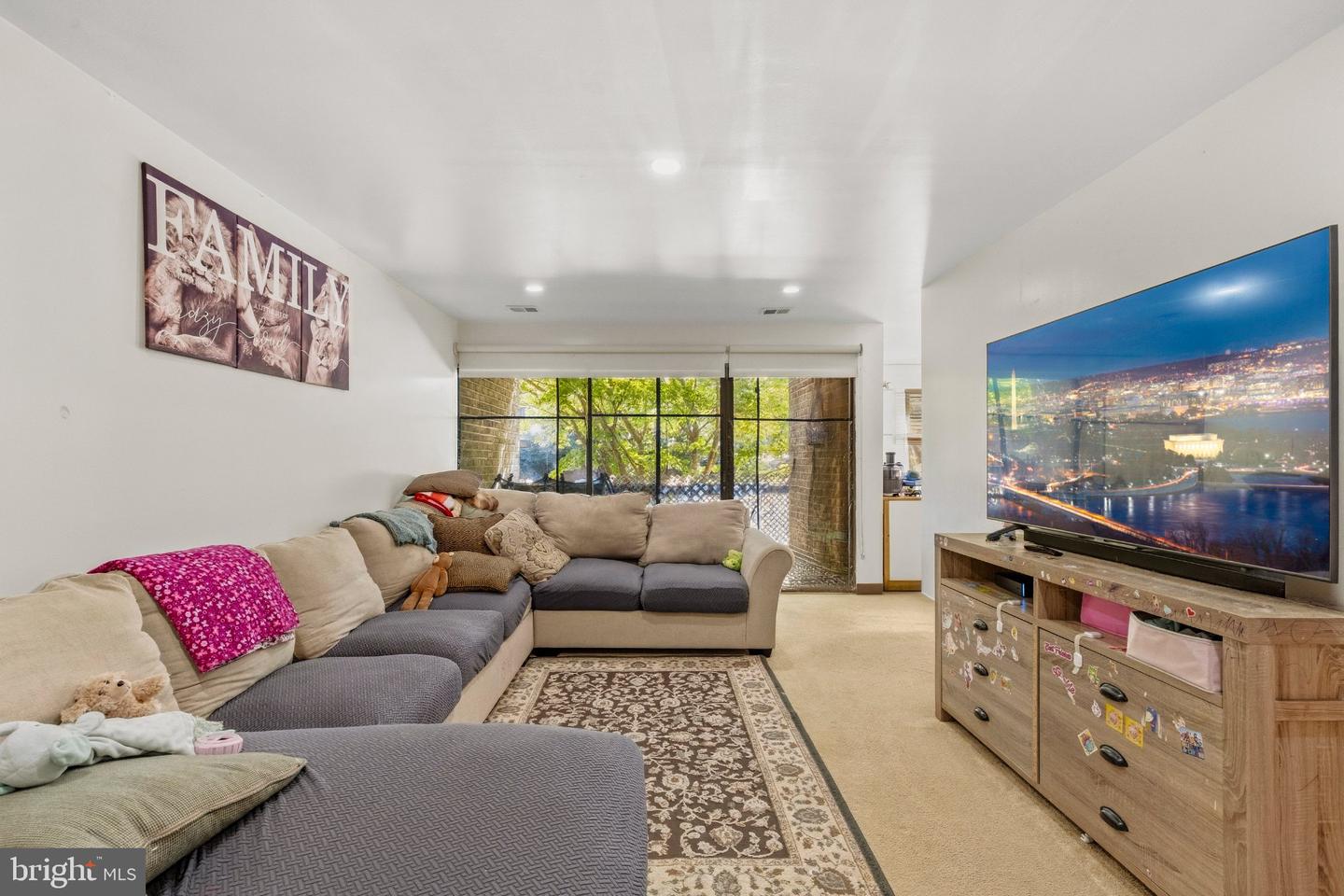 411 Christopher Ave #75 Property Photo 8