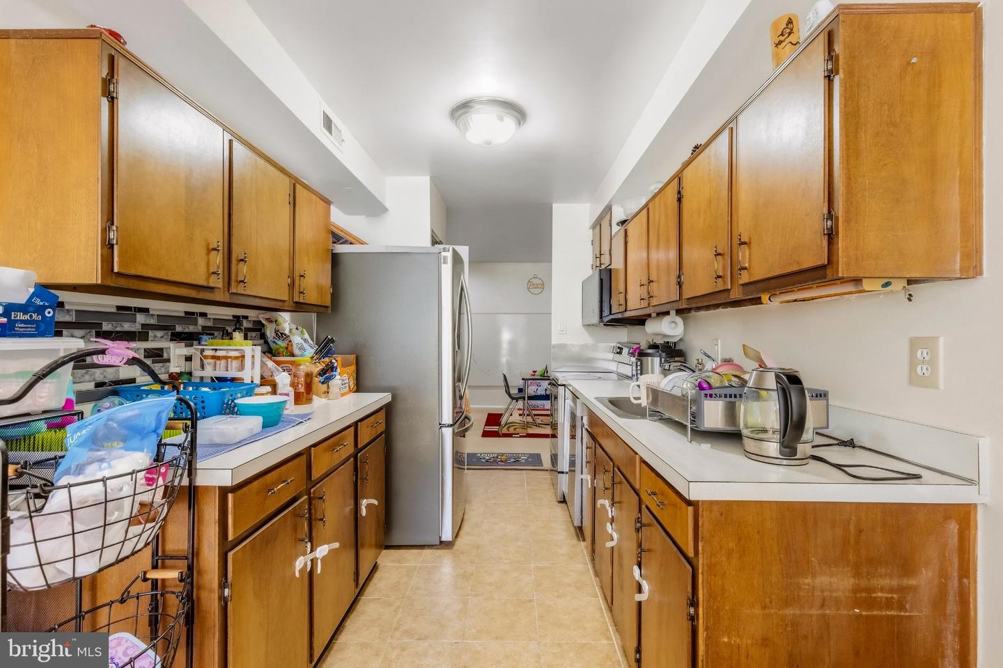 411 Christopher Ave #75 Property Photo 15