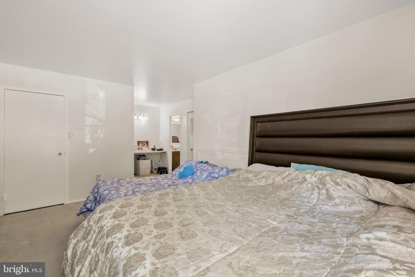 411 Christopher Ave #75 Property Photo 35