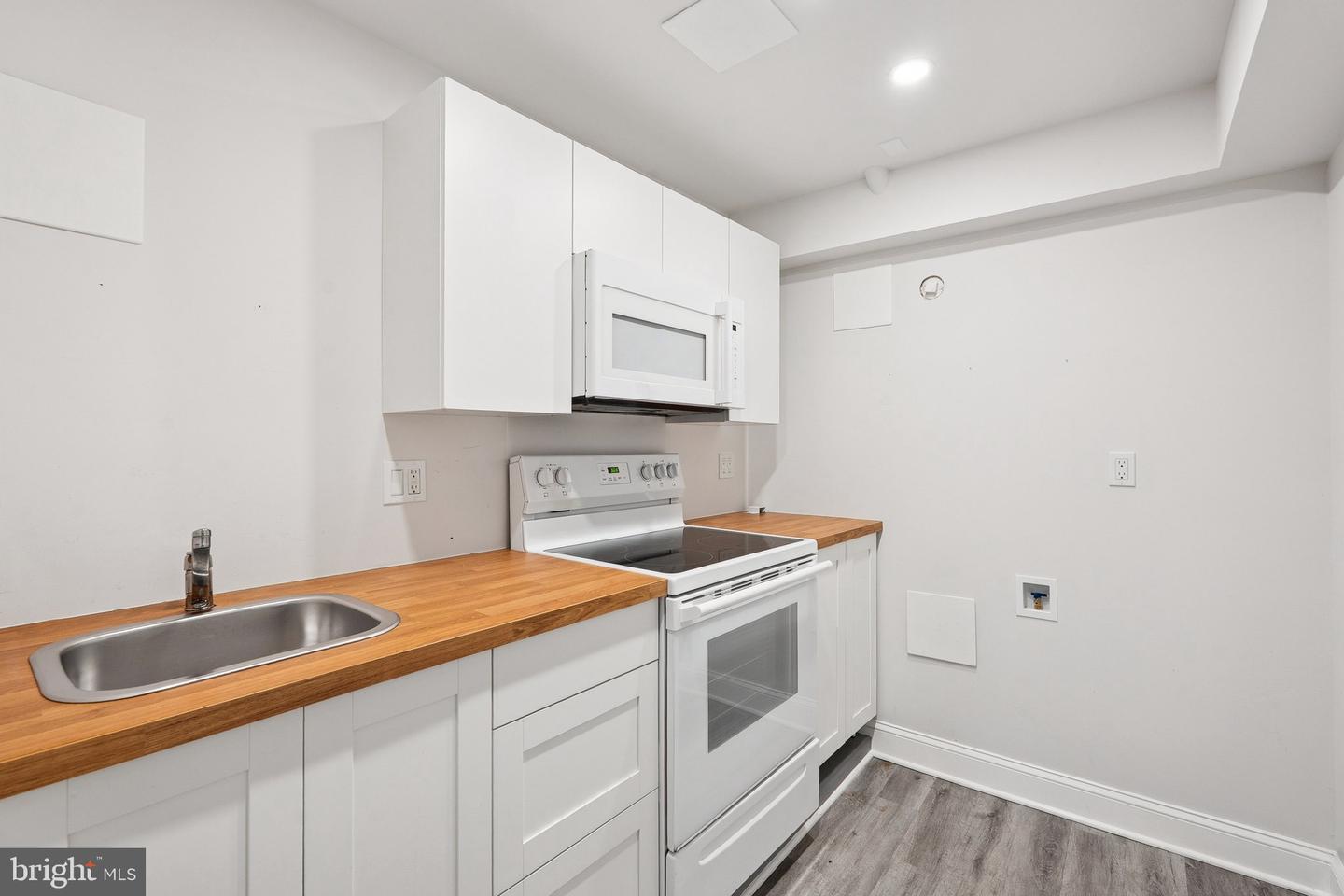 1432 Crestridge Dr Property Photo 14