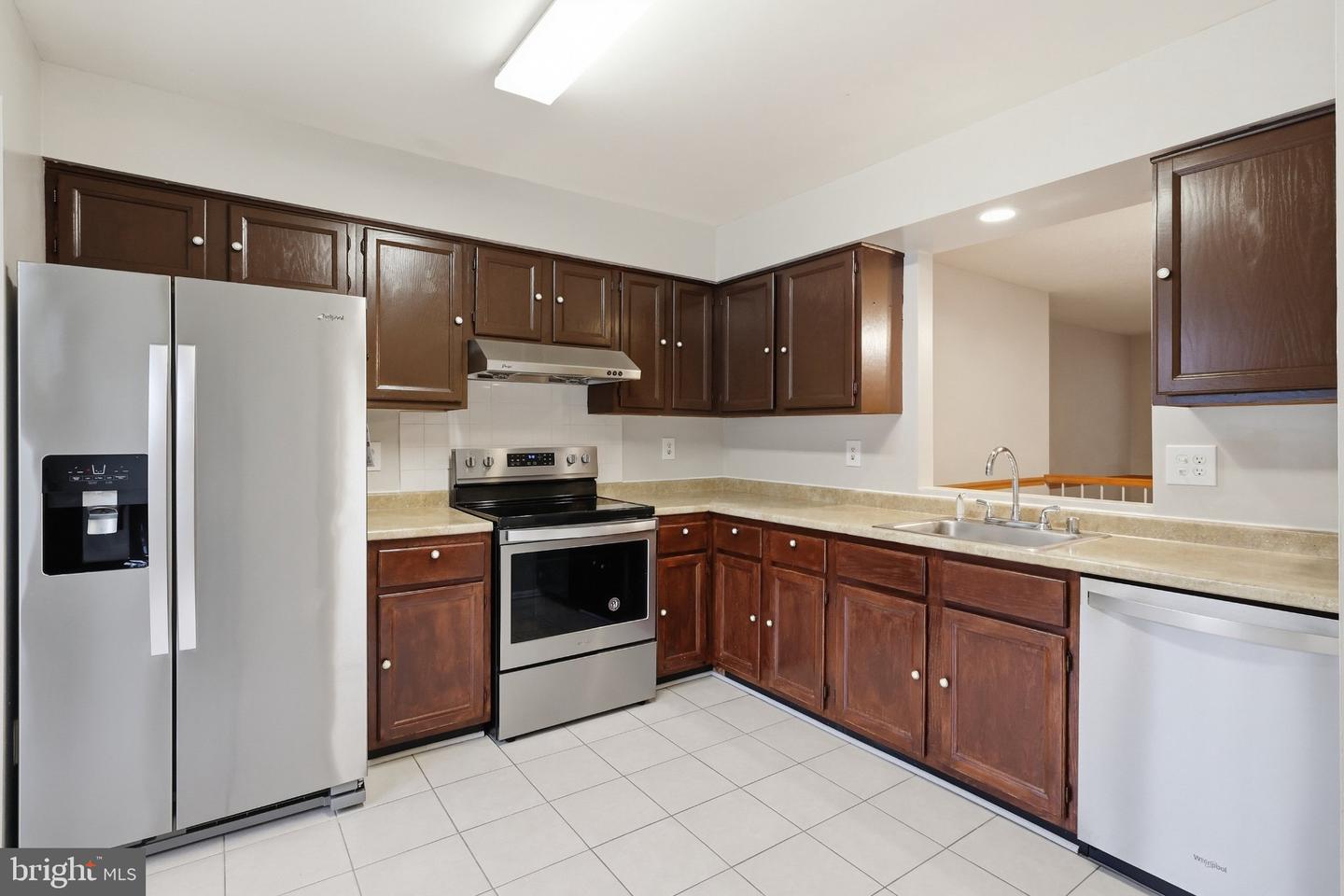4000 Sparrow House Ln Property Photo 6