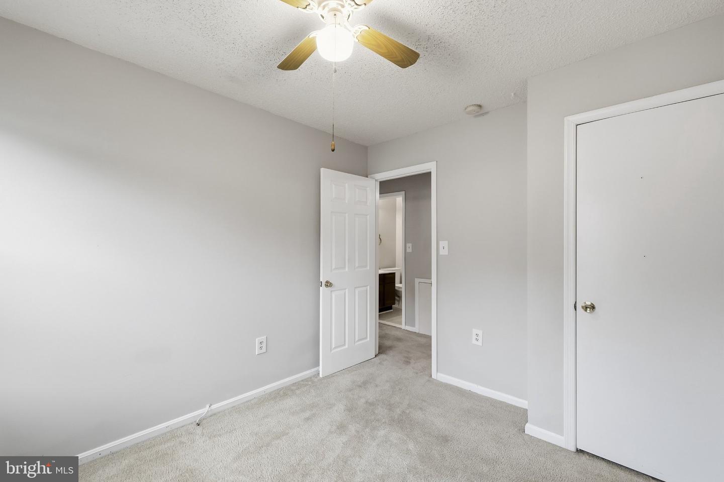 4000 Sparrow House Ln Property Photo 36