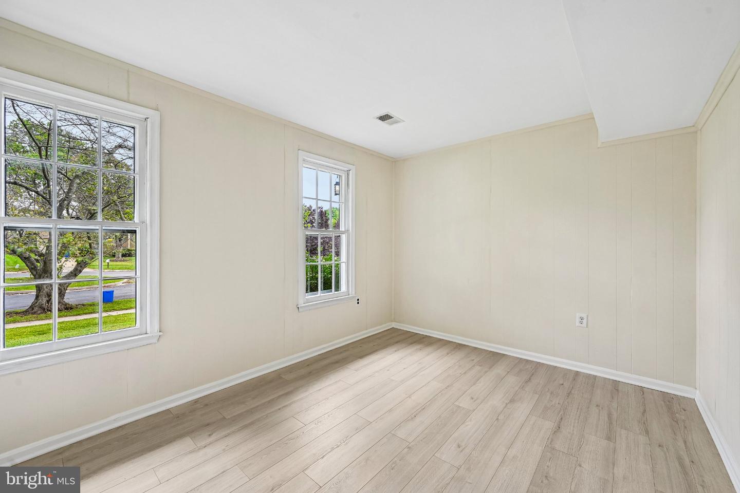 3012 Peebles Ct Property Photo 22