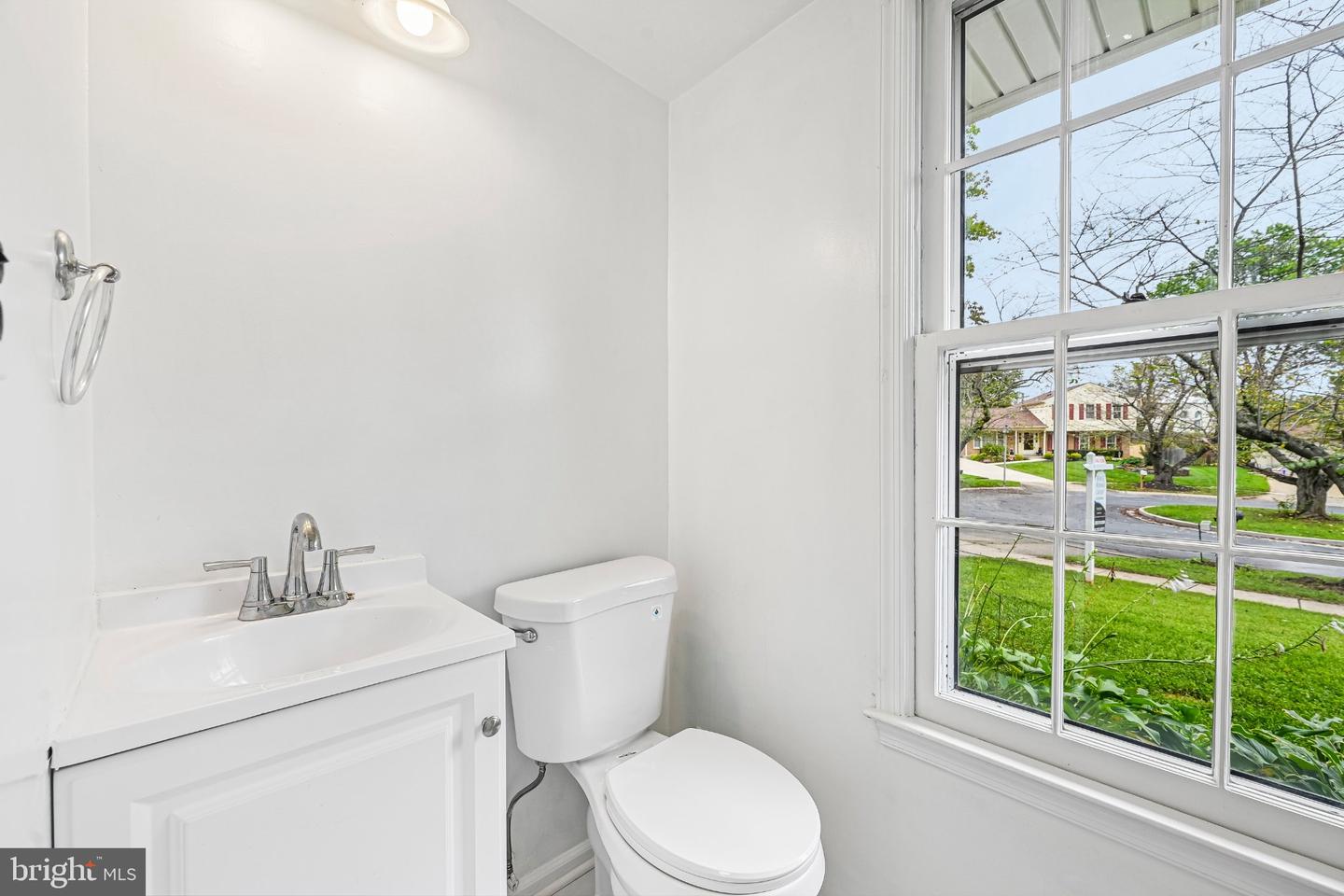 3012 Peebles Ct Property Photo 24