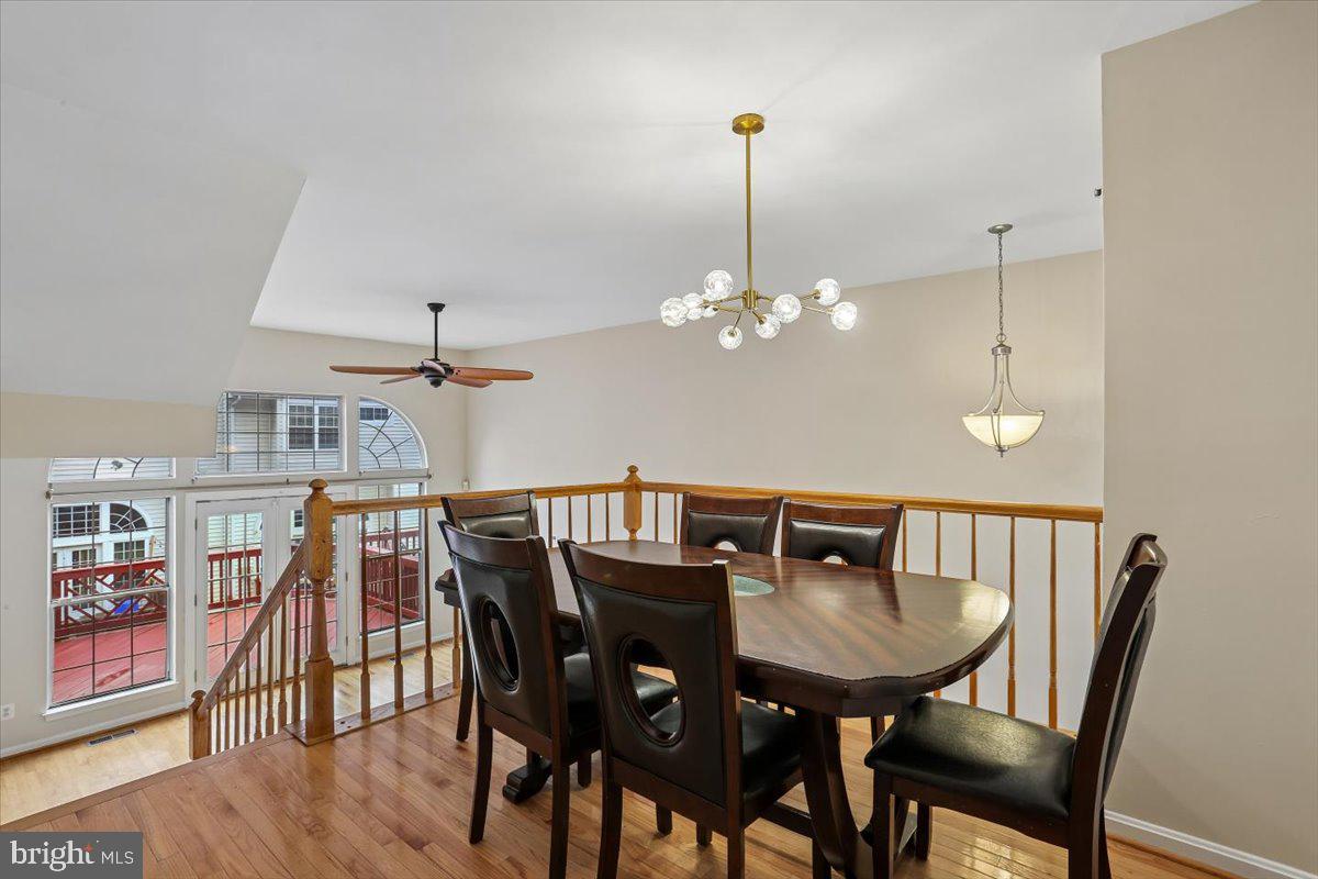 28 Suncroft Ct Property Photo 18