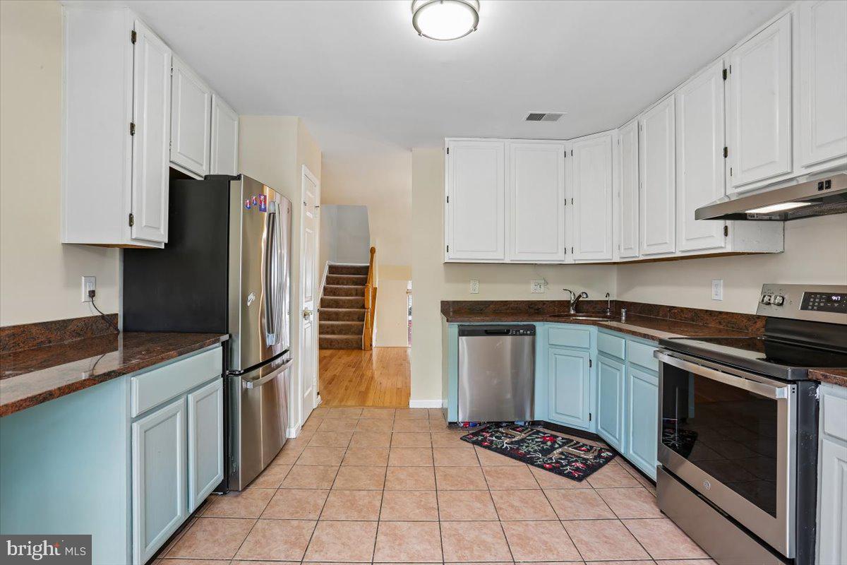 28 Suncroft Ct Property Photo 24