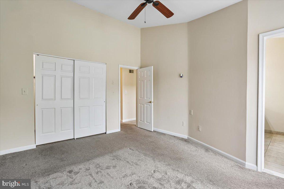28 Suncroft Ct Property Photo 32