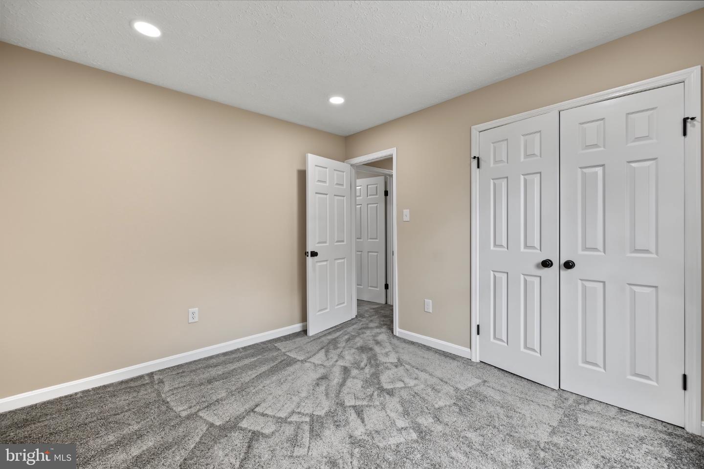 11624 Paramus Dr Property Photo 46