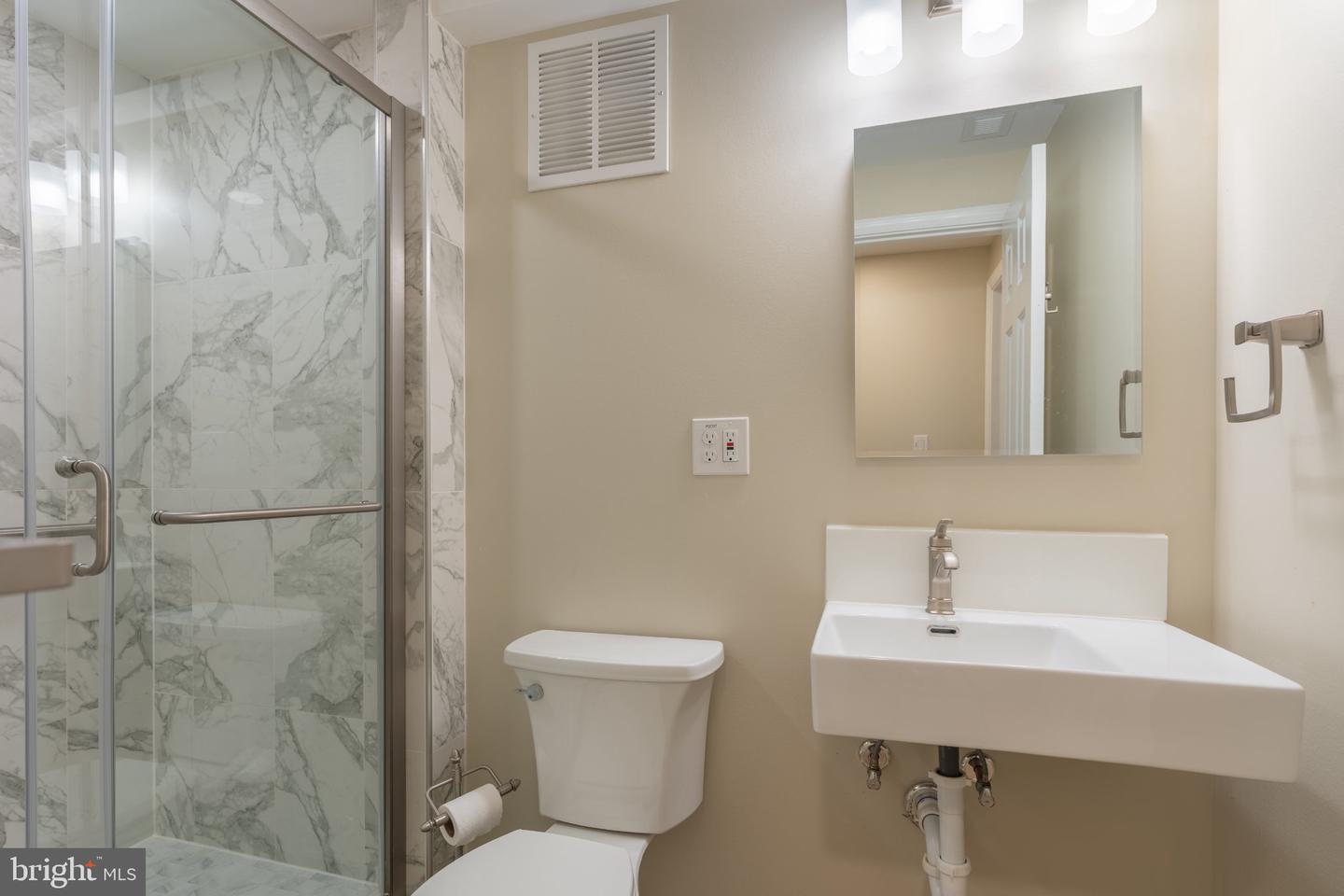 10226 Democracy Ln Property Photo 66