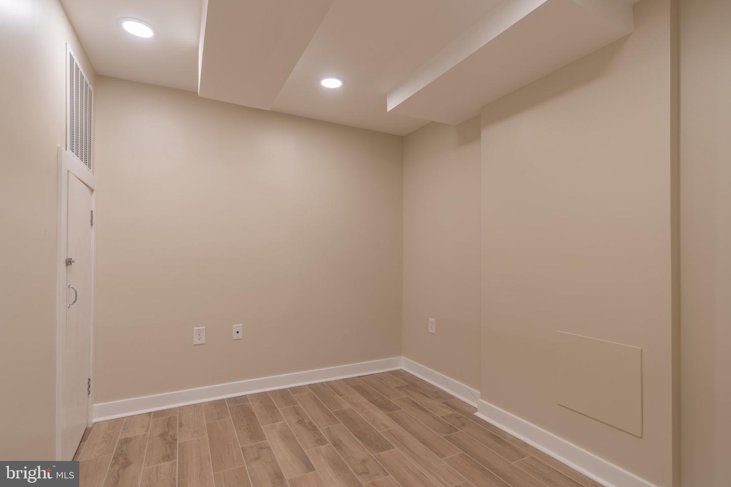 10226 Democracy Ln Property Photo 69