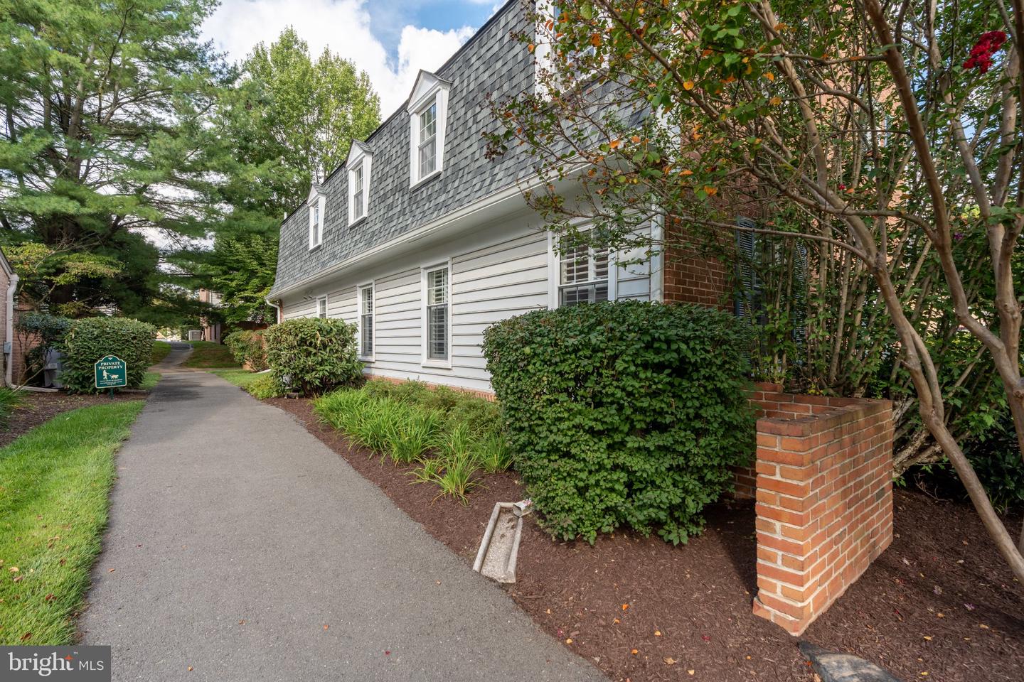 10226 Democracy Ln Property Photo 76