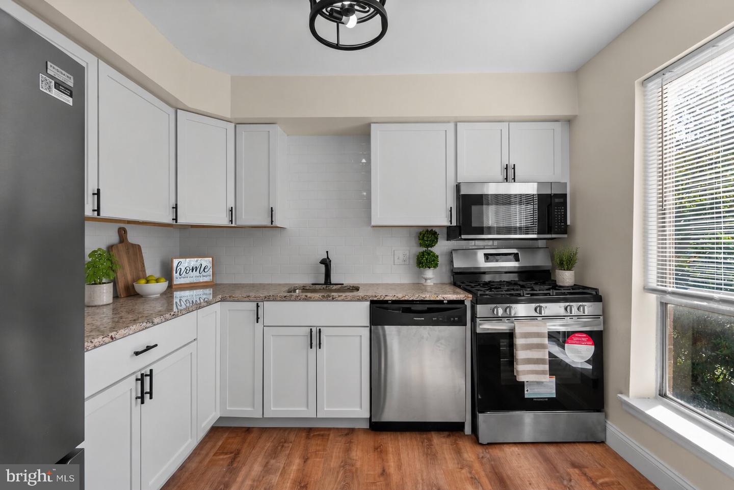3960 BEL PRE RD #4 Property Photo 1