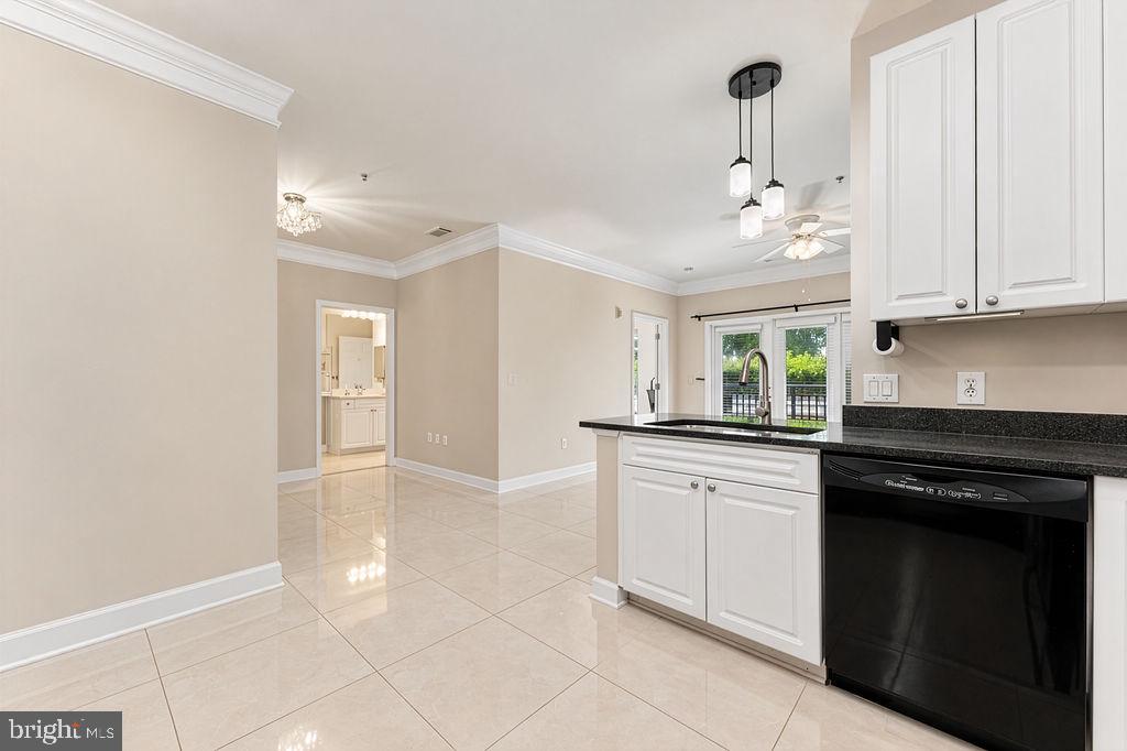 501 Hungerford Dr #p79 Property Photo 9