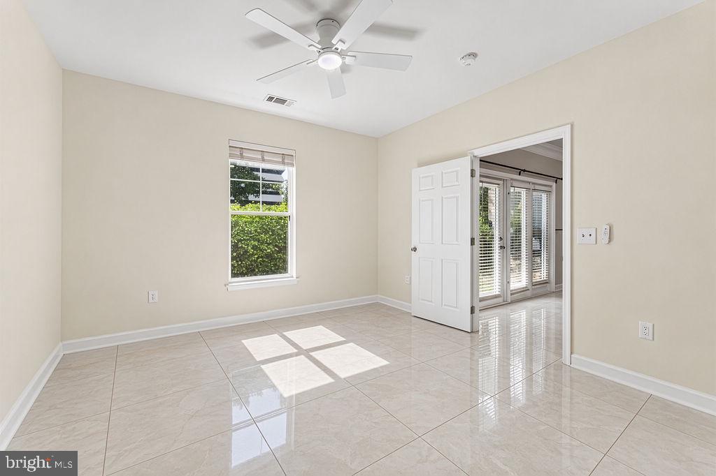 501 Hungerford Dr #p79 Property Photo 17