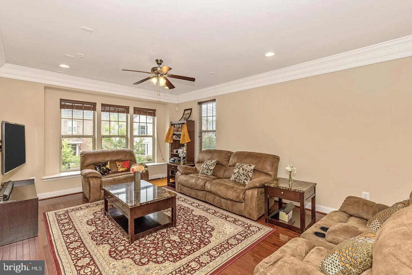 11882 COUNTRY SQUIRE WAY #1 Property Photo 1