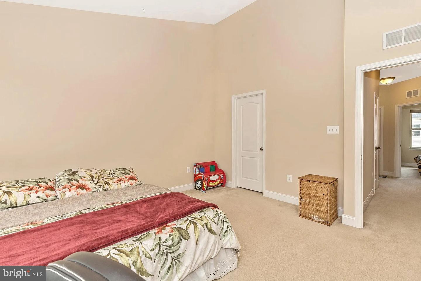 11882 Country Squire Way #1 Property Photo 24