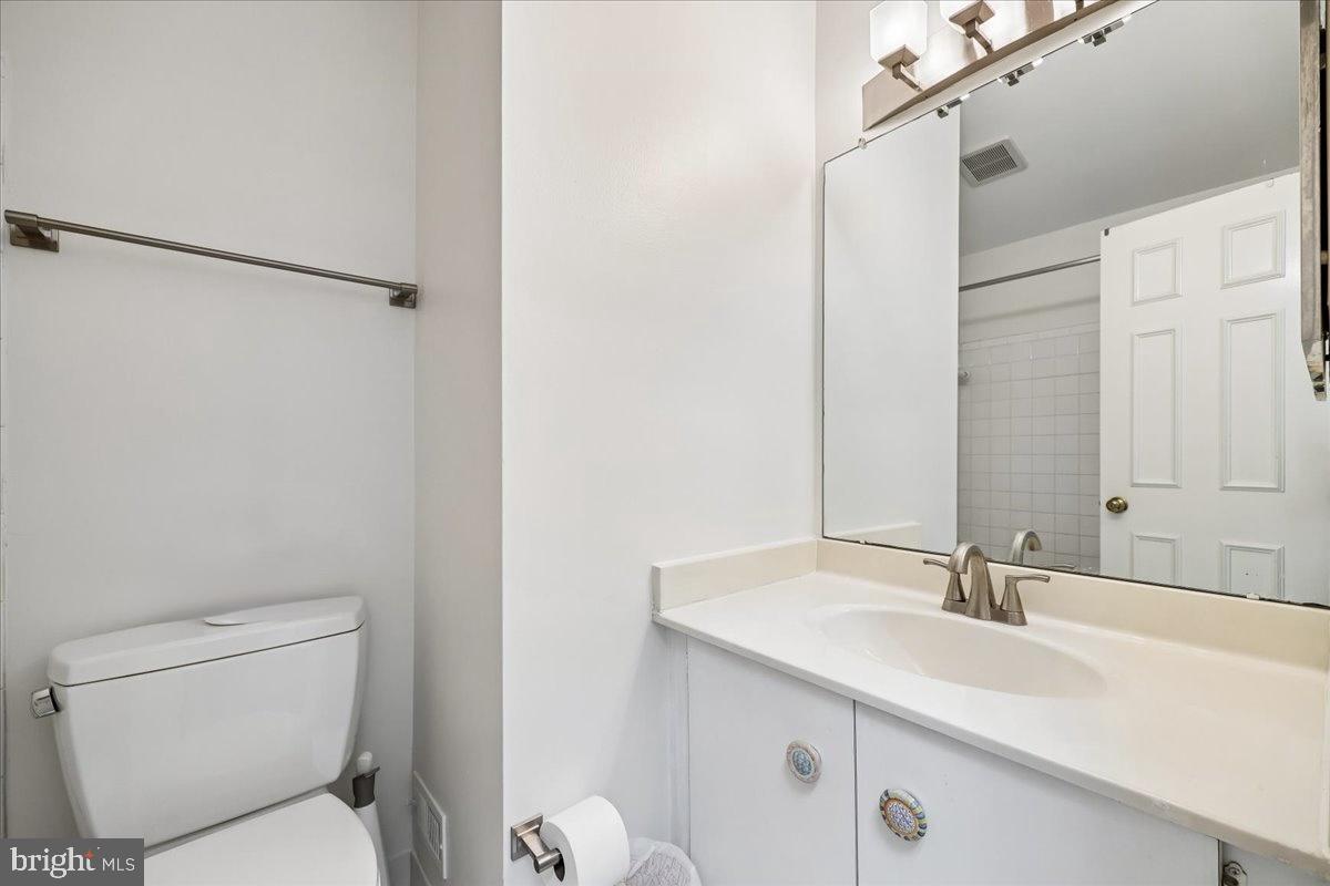 10623 Pine Haven Ter Property Photo 31