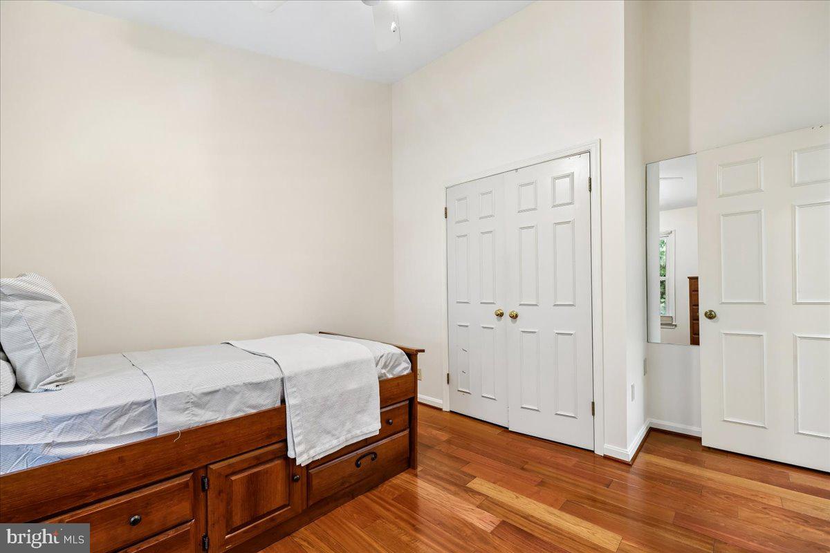 10623 Pine Haven Ter Property Photo 32