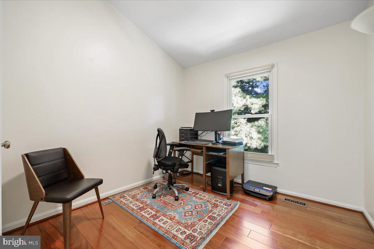 10623 Pine Haven Ter Property Photo 35