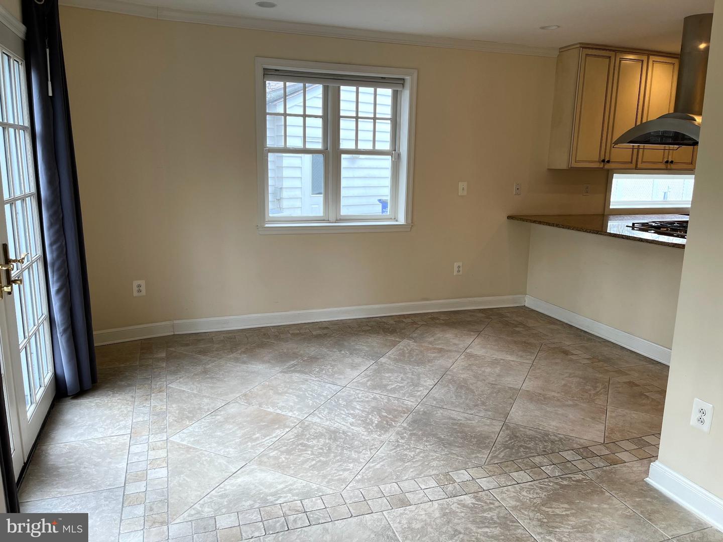 4105 Edgevale Ct Property Photo 7