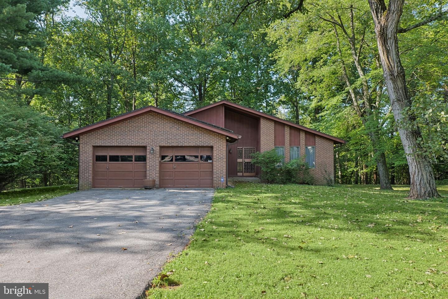 8810 Emory Grove Rd Property Photo 1