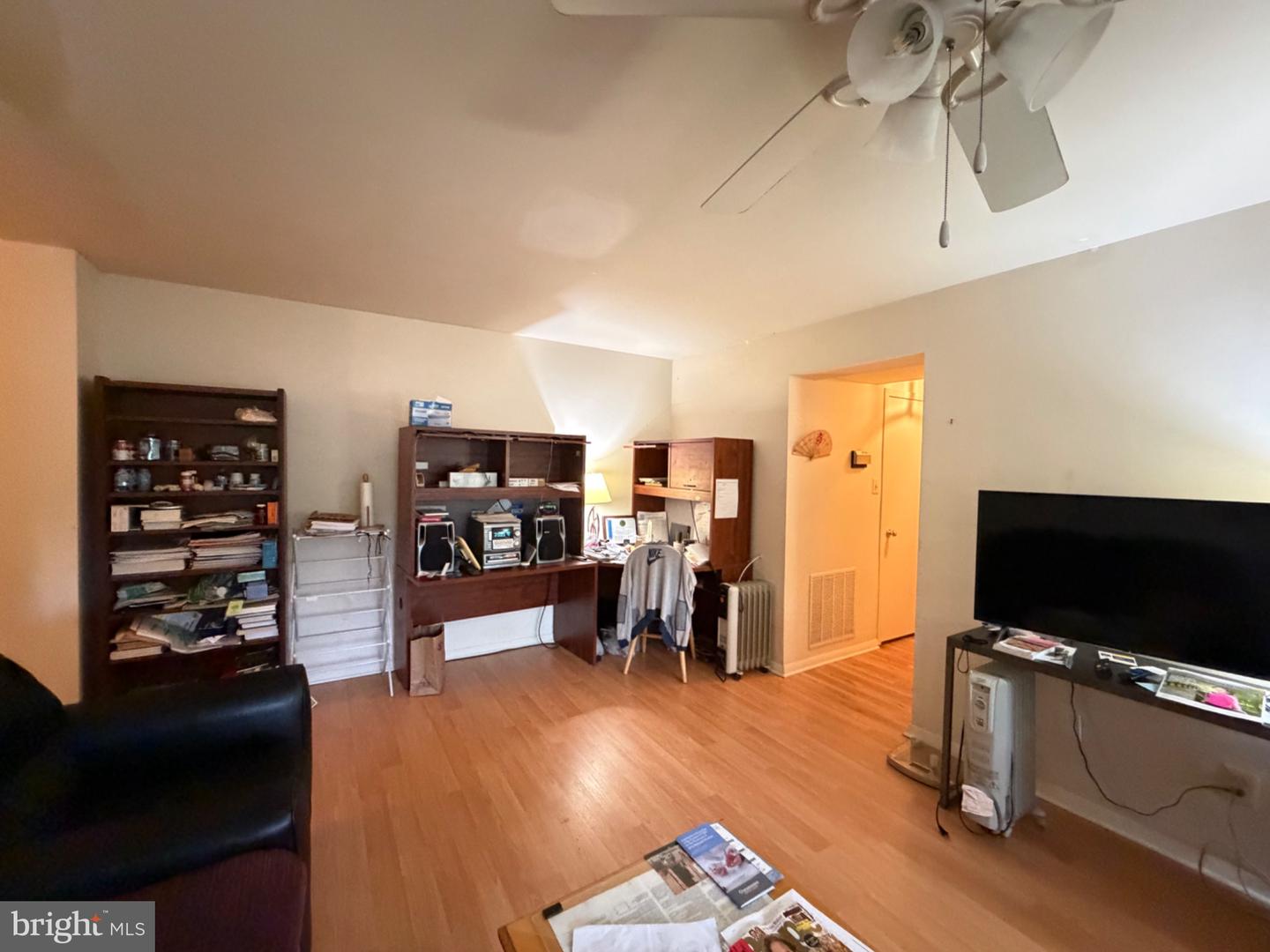 11315 Commonwealth Dr #t4 Property Photo 11