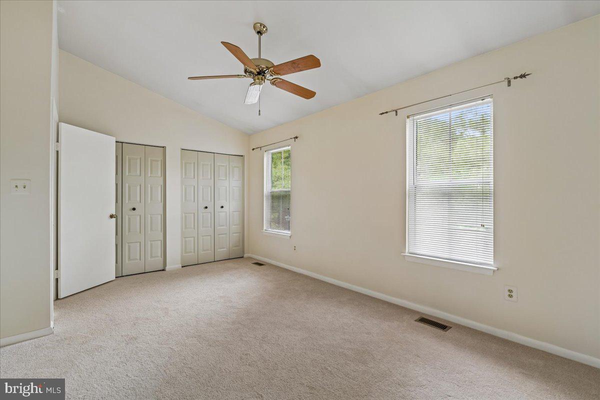 20014 Lake Park Dr #121 Property Photo 22