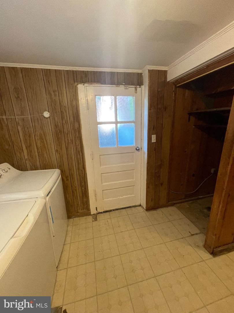 11203 Dodson Ln Property Photo 16