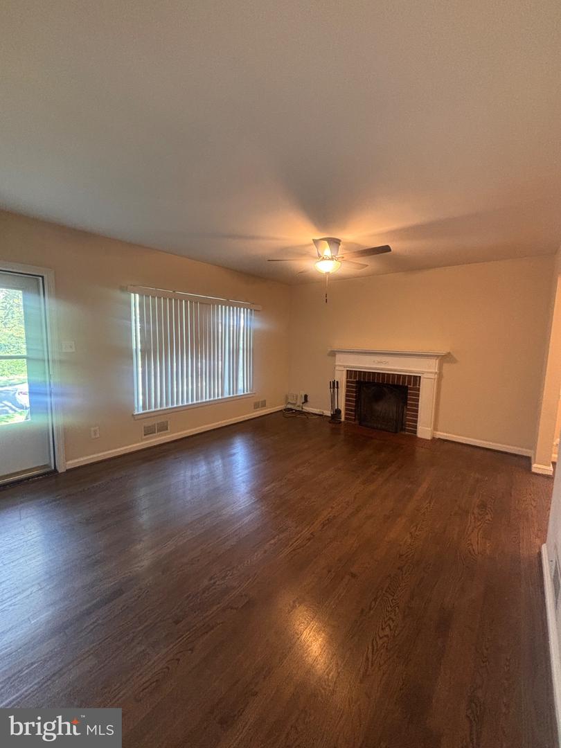 11203 Dodson Ln Property Photo 26