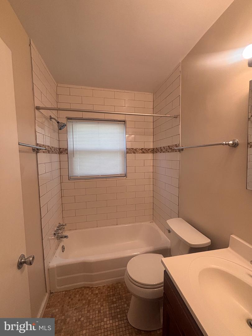 11203 Dodson Ln Property Photo 31