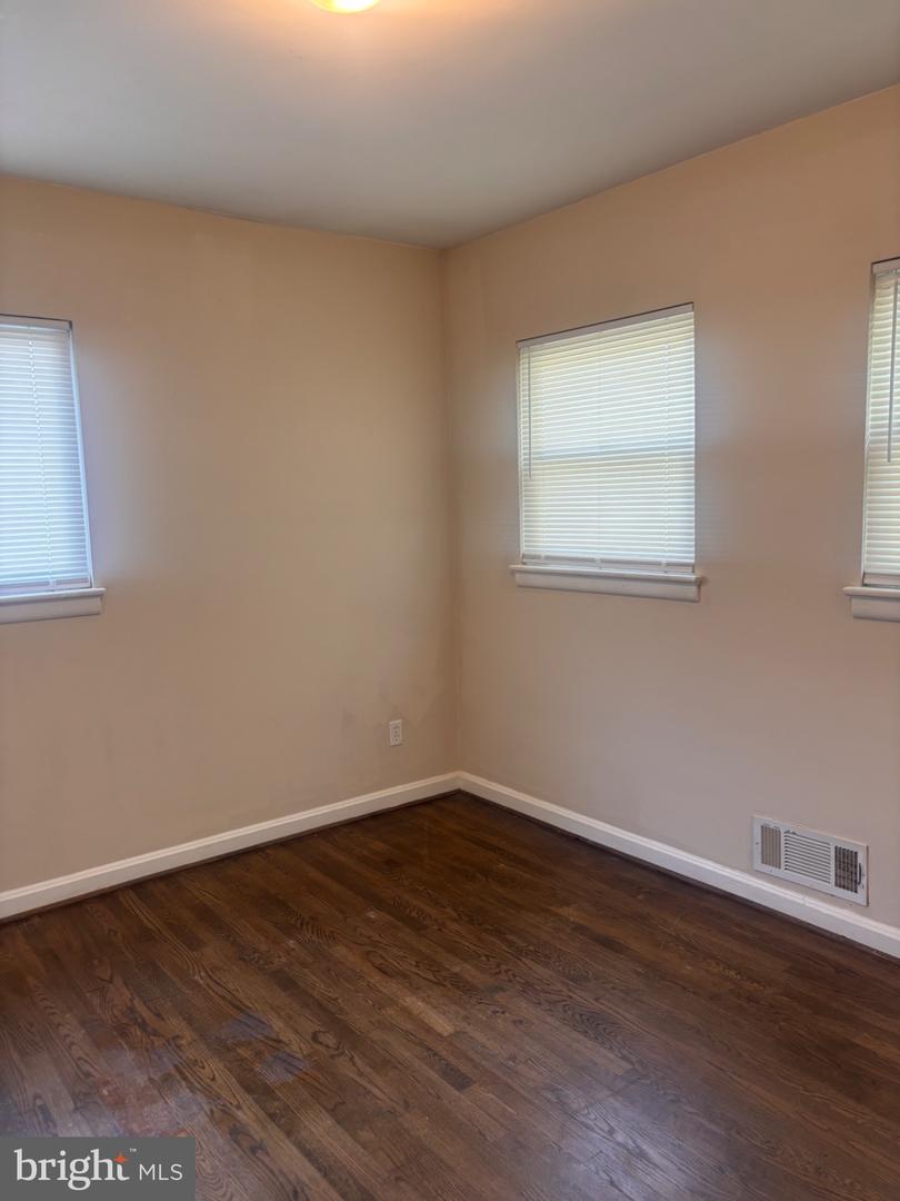 11203 Dodson Ln Property Photo 35