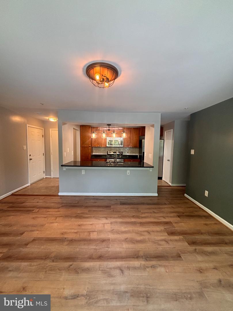 14201 Wolf Creek Pl #6 Property Photo 6